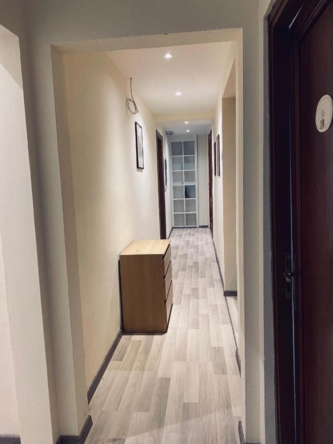 Panzani 14 Touristhouse Hotel Монтеспертоли Екстериор снимка