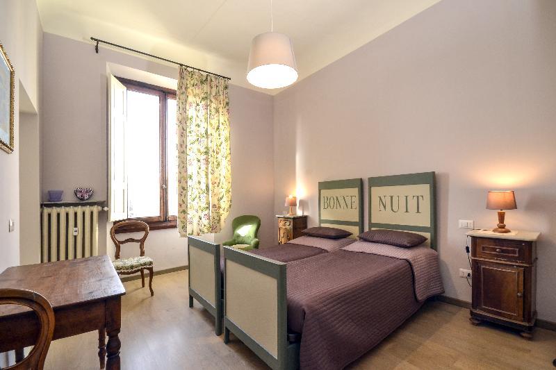 Panzani 14 Touristhouse Hotel Монтеспертоли Екстериор снимка