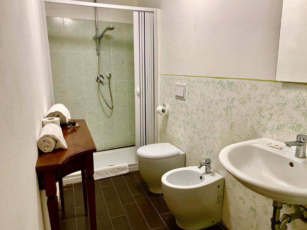 Panzani 14 Touristhouse Hotel Монтеспертоли Екстериор снимка