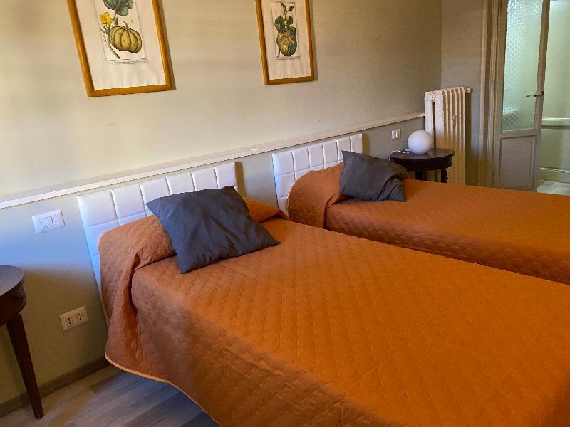 Panzani 14 Touristhouse Hotel Монтеспертоли Екстериор снимка